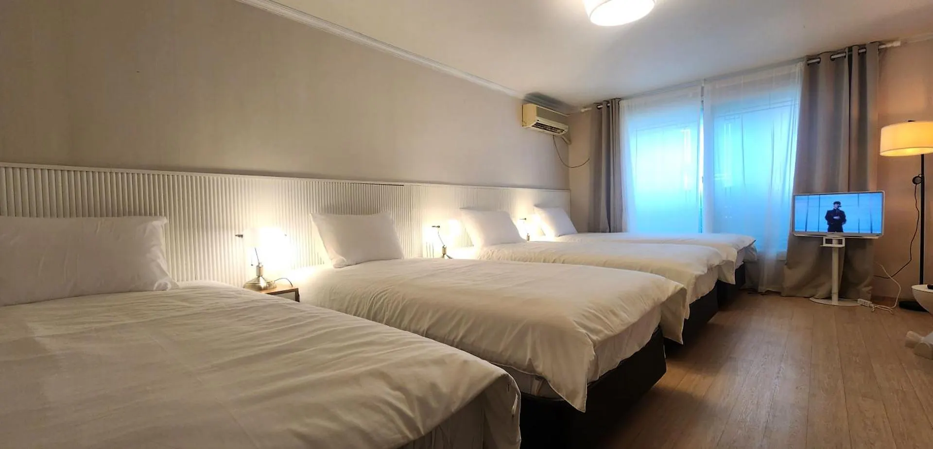 Apartmán Hongdae Yeondral Park, Z3, 7 Minutes From Hongik Univ Station Exit 5, Elevator Ok Soul