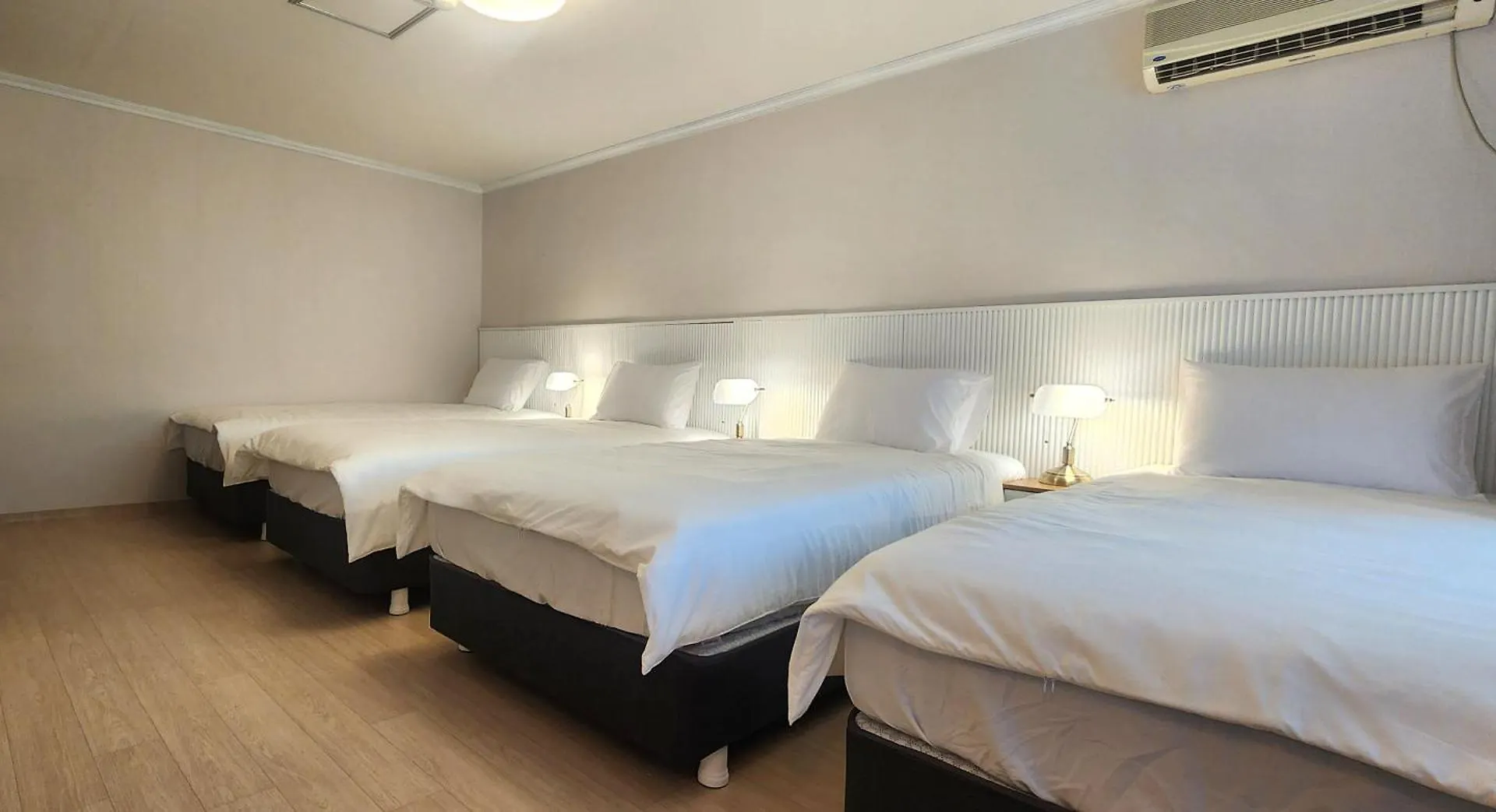 Apartmán Hongdae Yeondral Park, Z3, 7 Minutes From Hongik Univ Station Exit 5, Elevator Ok Soul